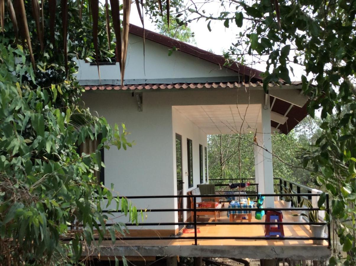 Ben Tre Quoc Phuong Riverside Homestay מראה חיצוני תמונה